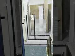 สกรีนอาบน้ํากระจกกระชับที่สามารถใช้งานได้หลายแบบและเป็นประโยชน์ สําหรับสภาพแวดล้อมต่าง ๆ